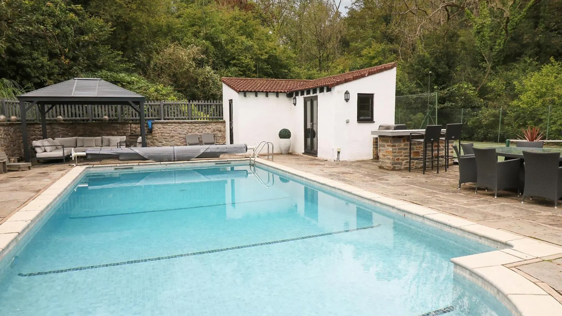 Glamorgan House Cardiff Holiday home